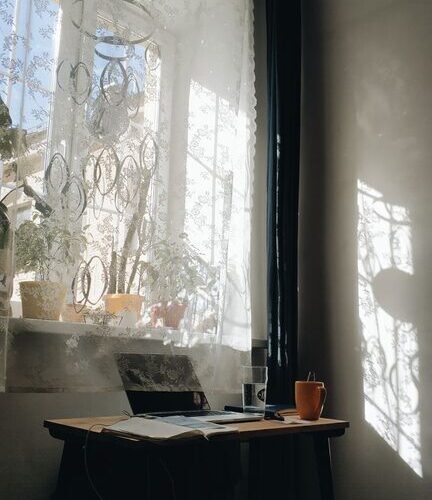Tips for Creating a Relaxing Home Environment to Boost Well-Being and Productivity
